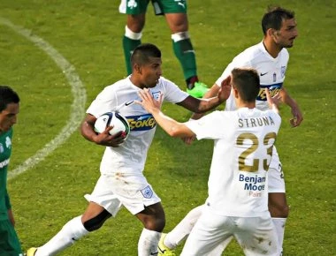 Ο Τσάβες του Αστέρα «έπαιξε μπουνιές» στον πάγκο της νέας του ομάδας (βίντεο)